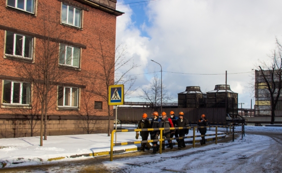 Пики цен на золото в мире совпадают с экономической нестабильностью