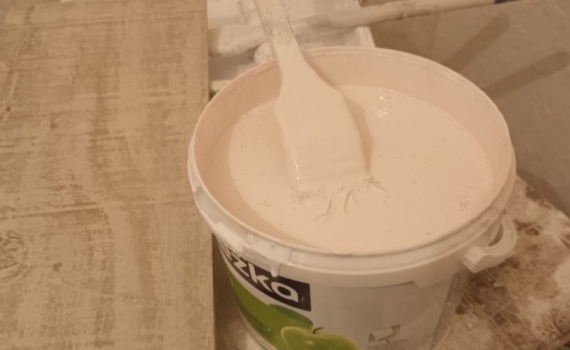 Пластиковые окна можно перекрашивать: меняем цвет без риска испортить их — пошаговая инструкция Пластиковые окна можно перекрашивать: меняем цвет без риска испортить их — пошаговая инструкция